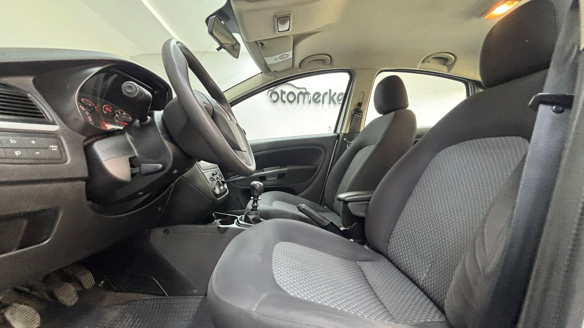 FIAT LINEA 21